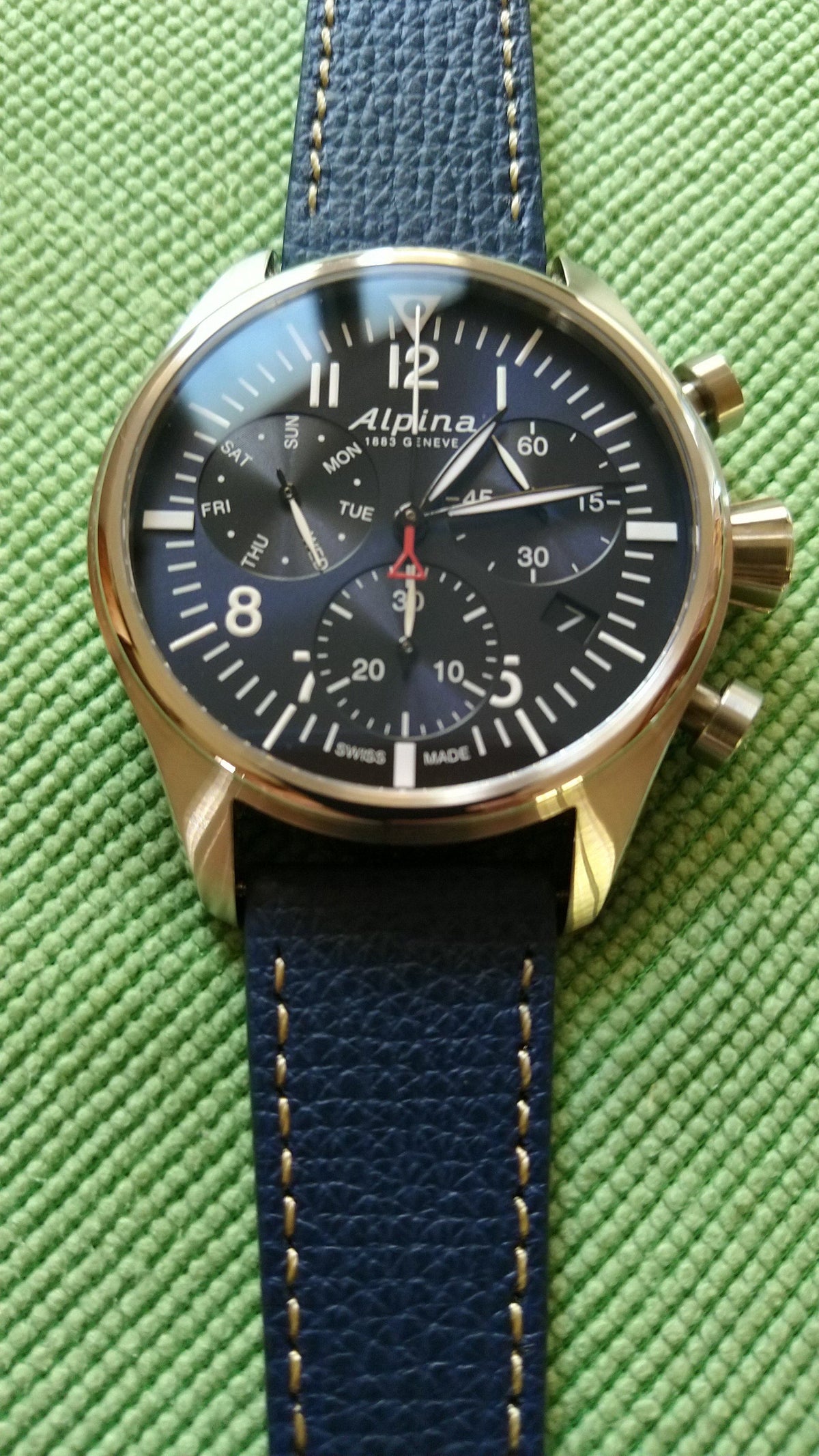 Alpina watch on Vario Italian leather. Photo by #varioeveryday member Jean Michel