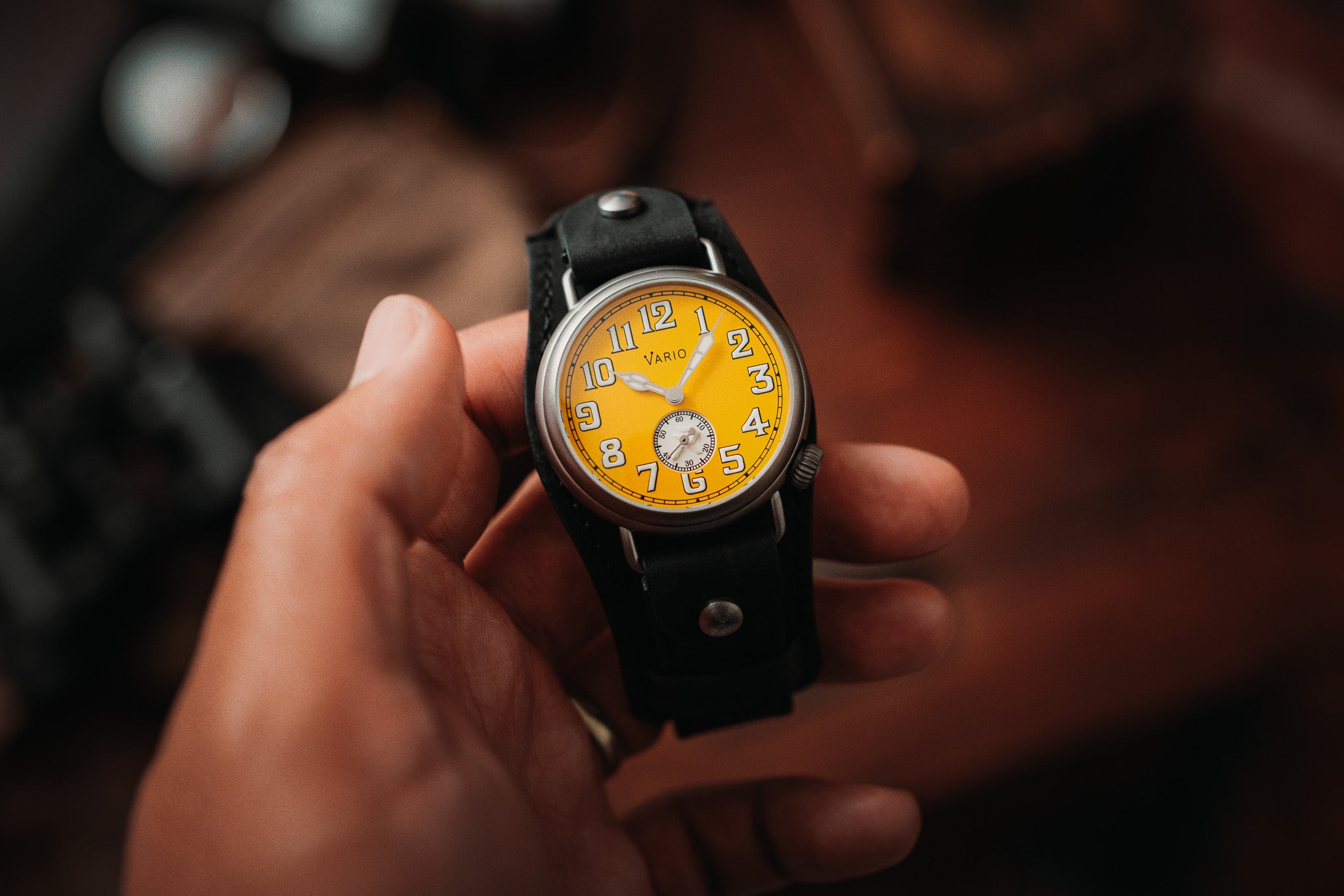 VARIO x RZE UltraHex™ Trench Medallion Yellow Watch