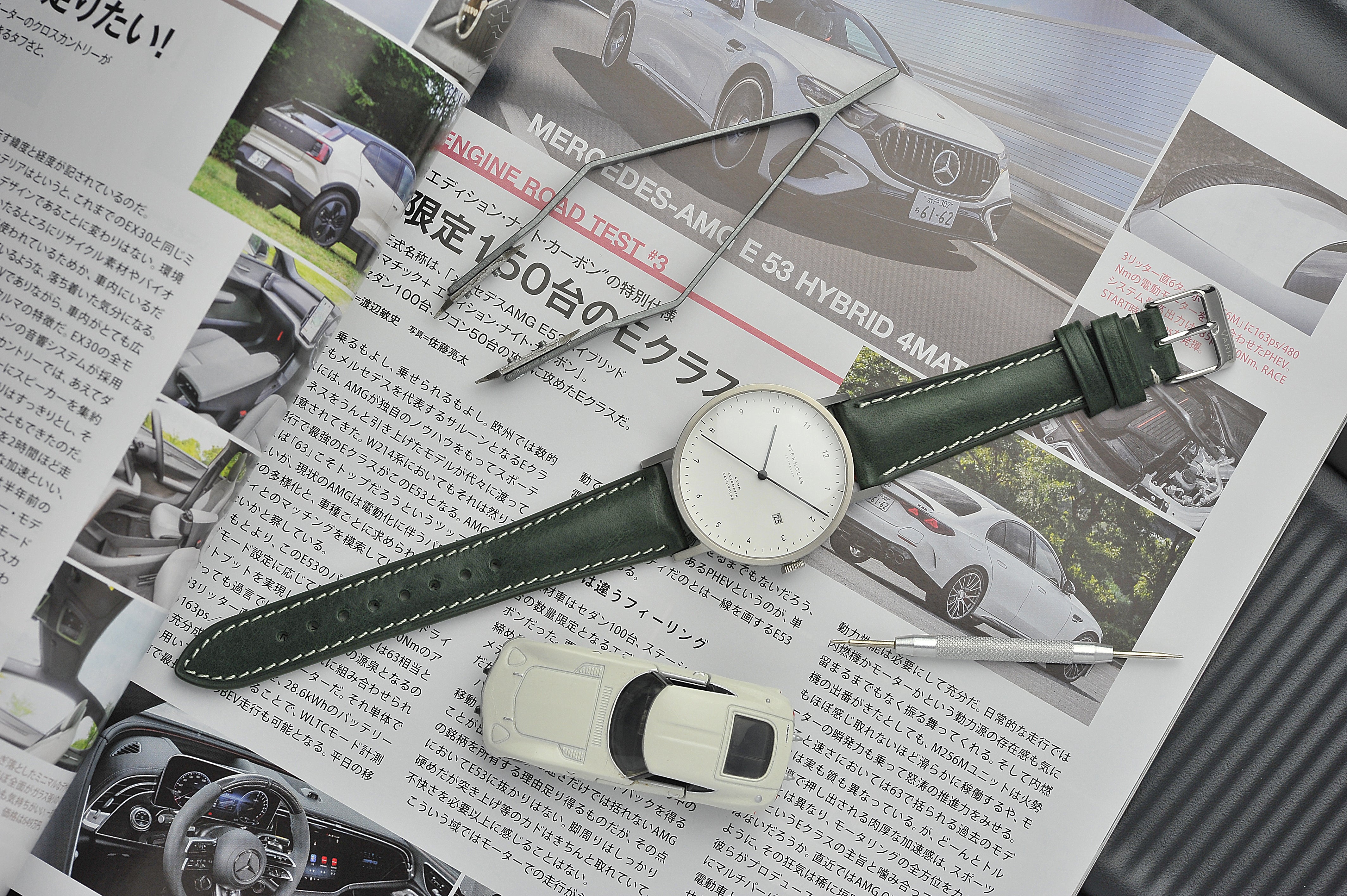 Vario Vintage Veg Tan Embossed Italian Leather green