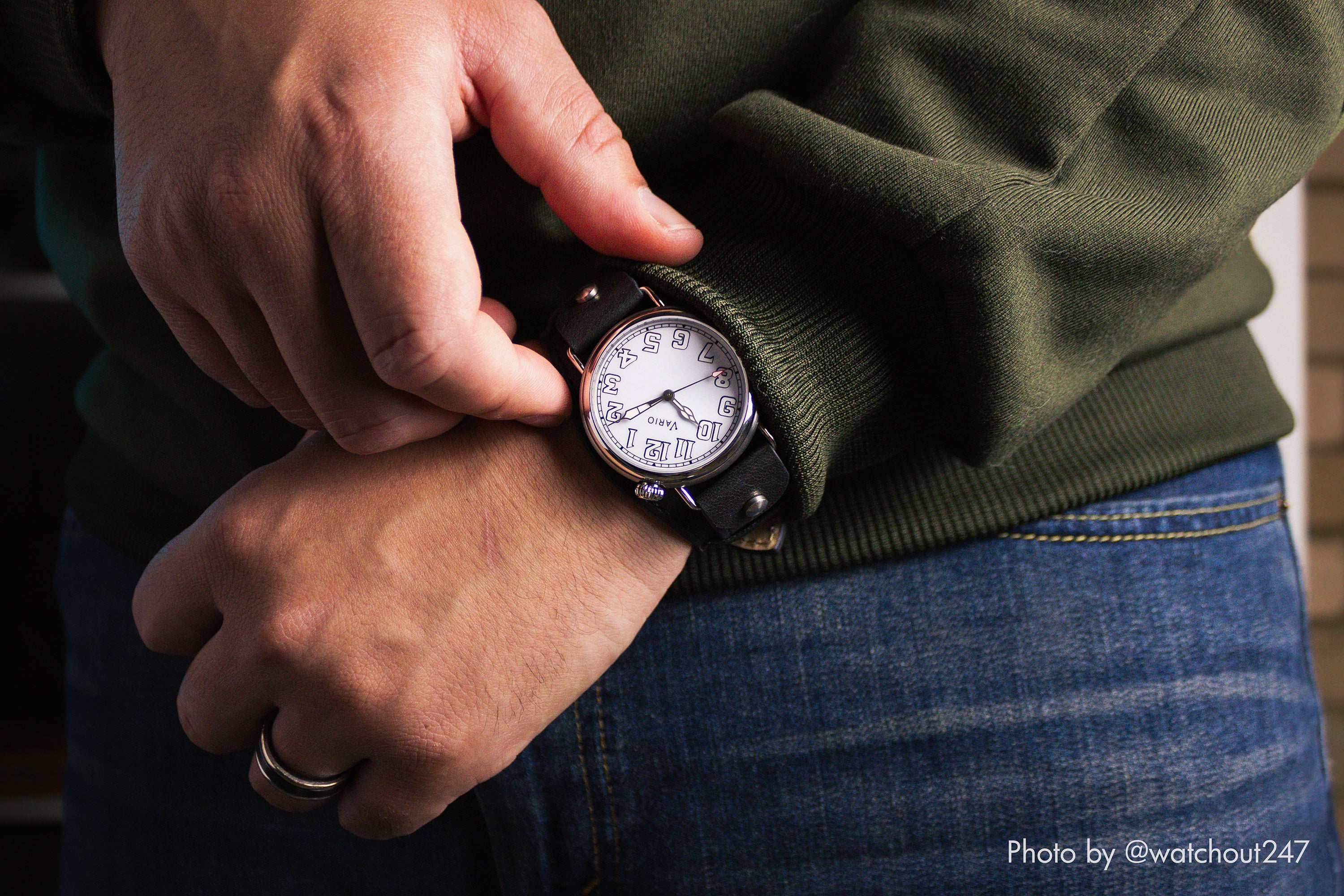 1918 Pilot tilted dial handwound watch