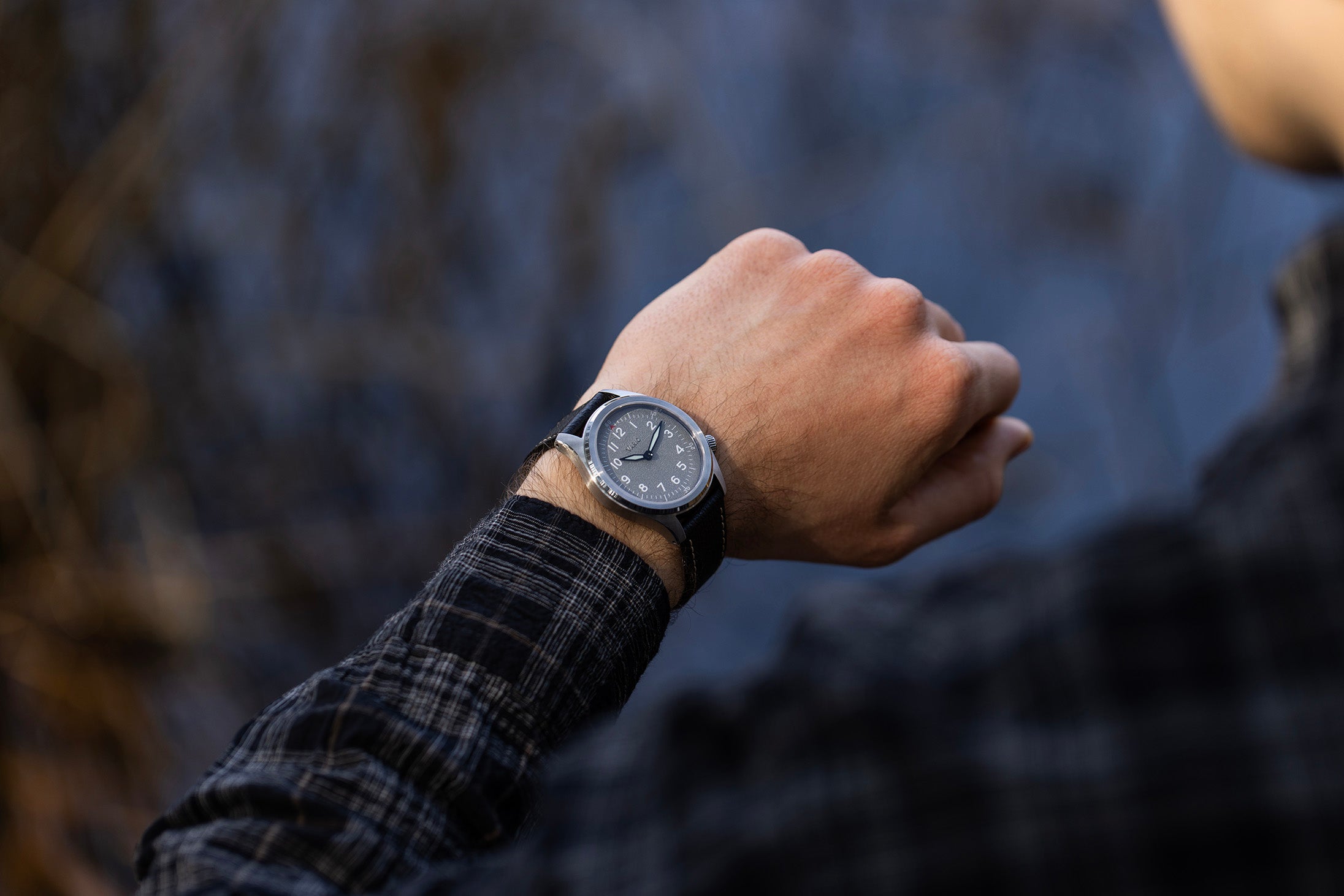 Vario A11-S Solar Quartz Field Watch grey