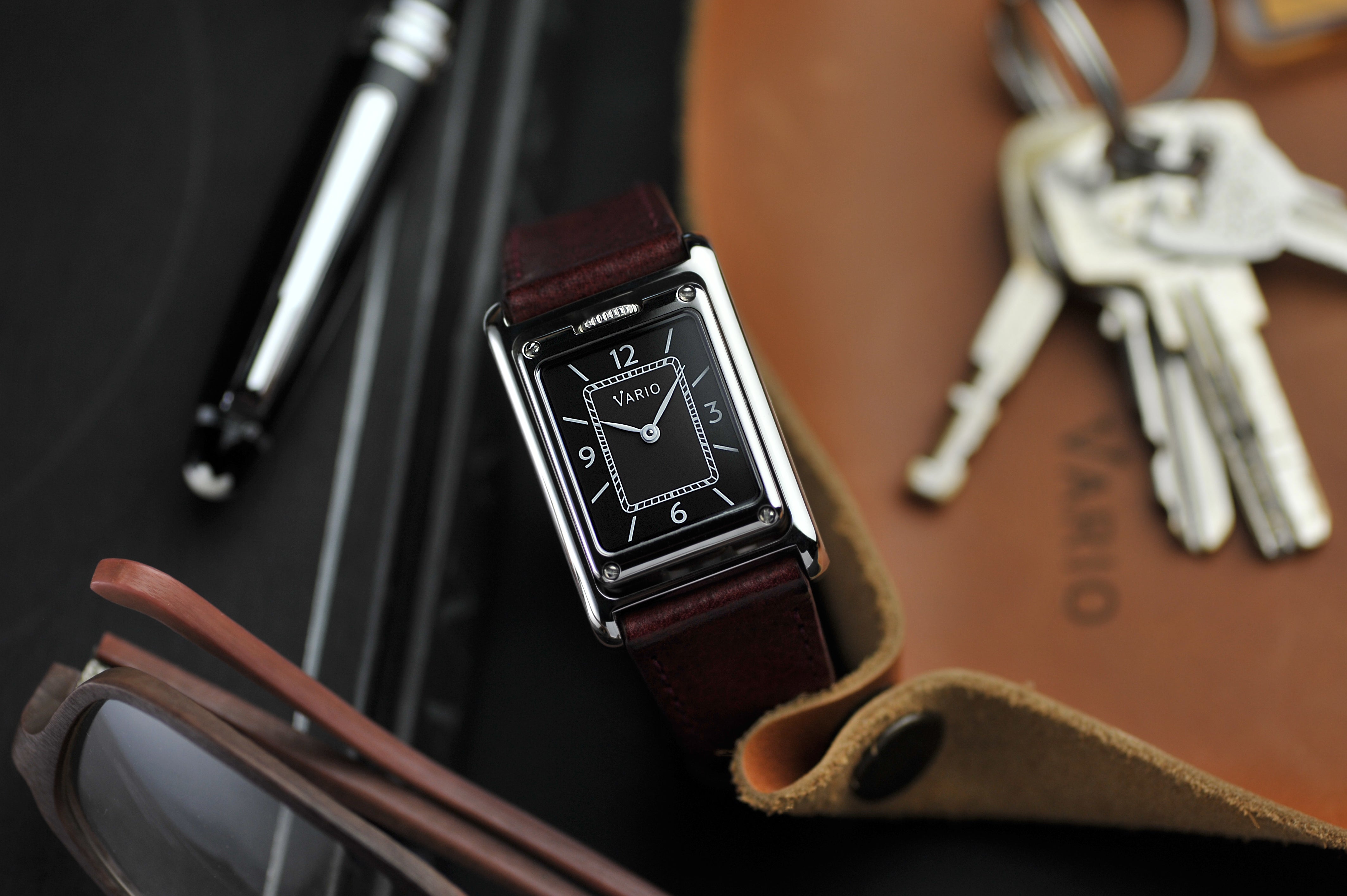 vario versa dual time reversible rectangle watch