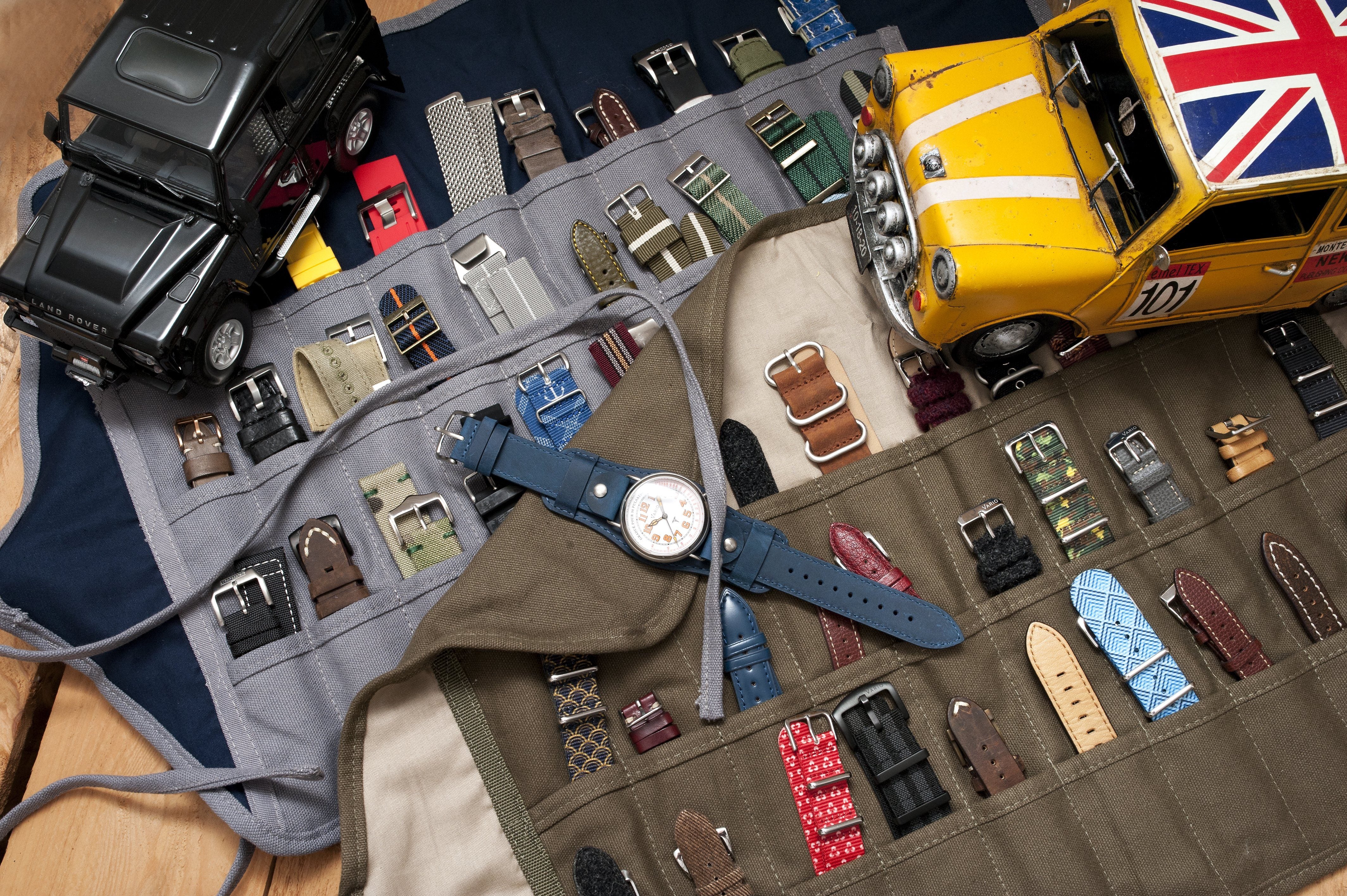 Vario 30 pocket watch strap roll