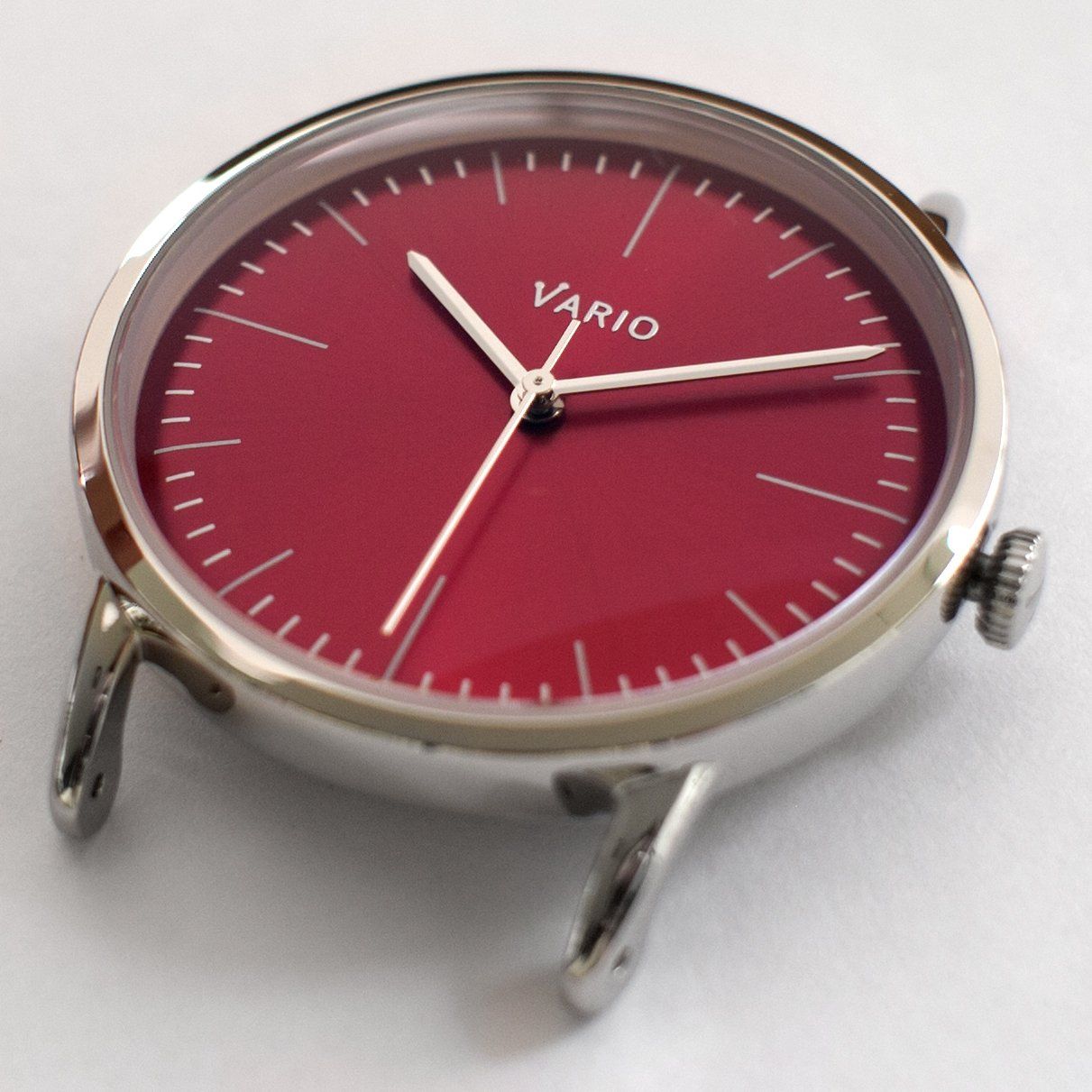 vario eclipse silver red close up