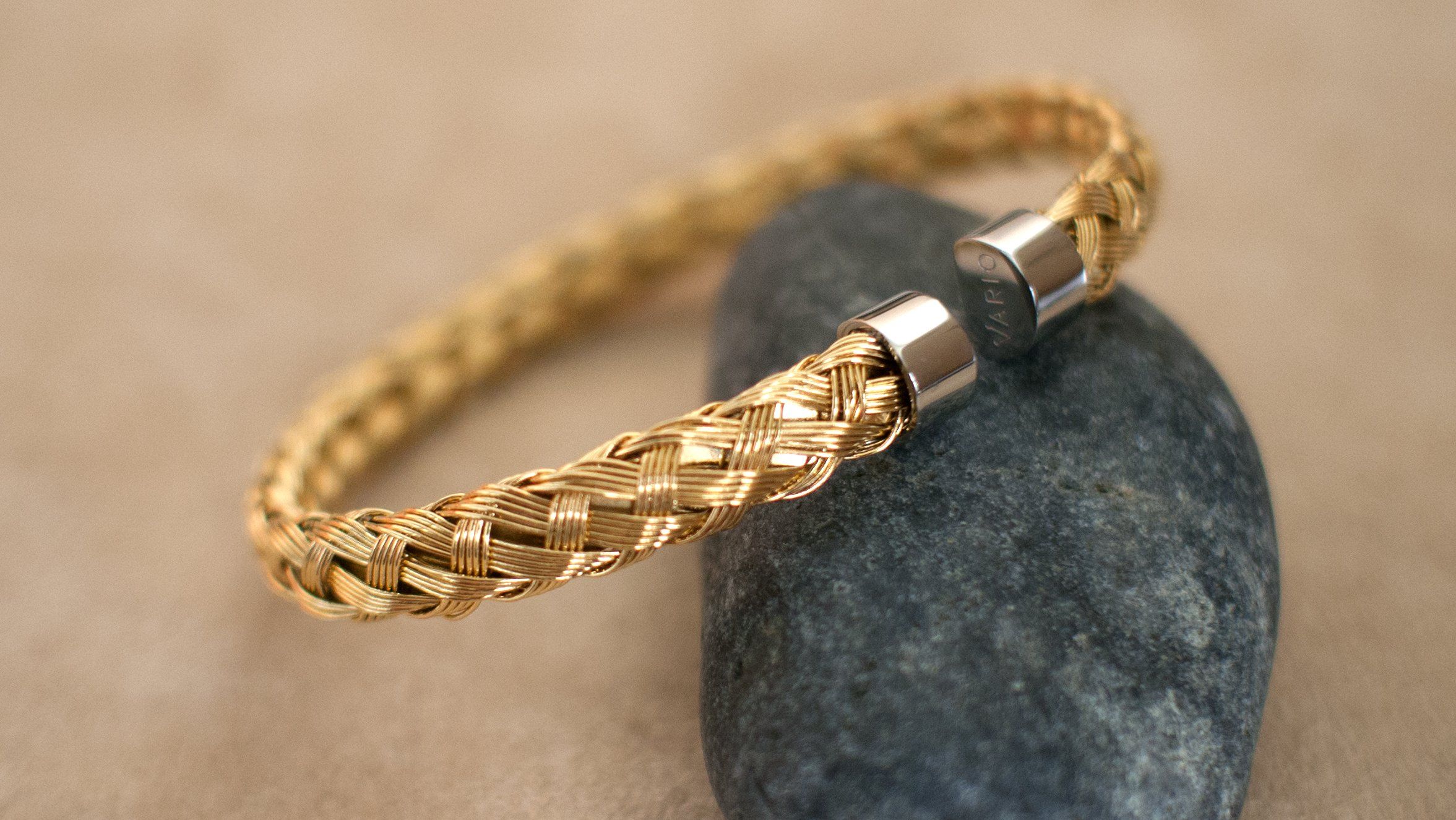 gold woven mesh bangle