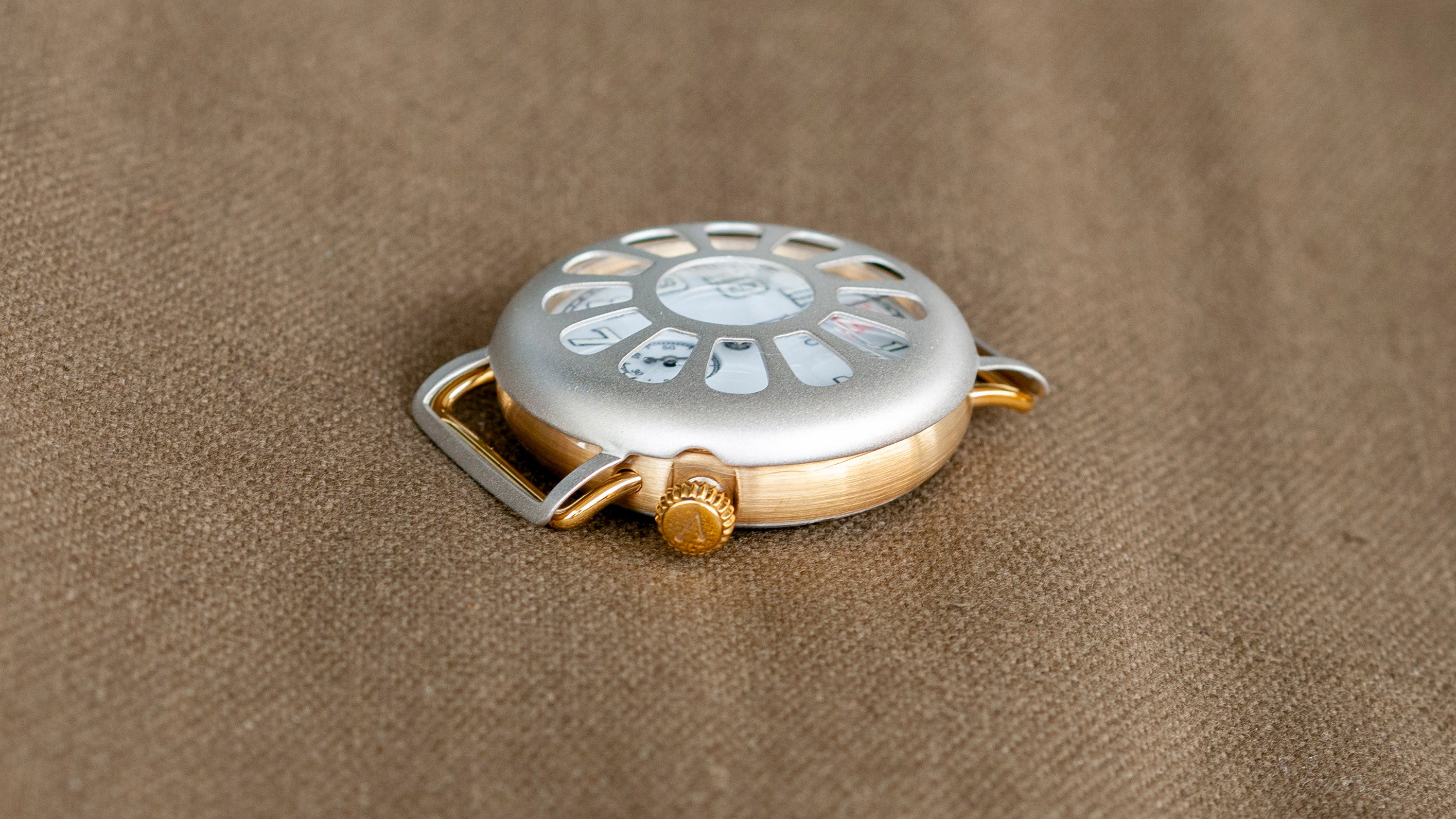 vario brass trench shrapnel protector