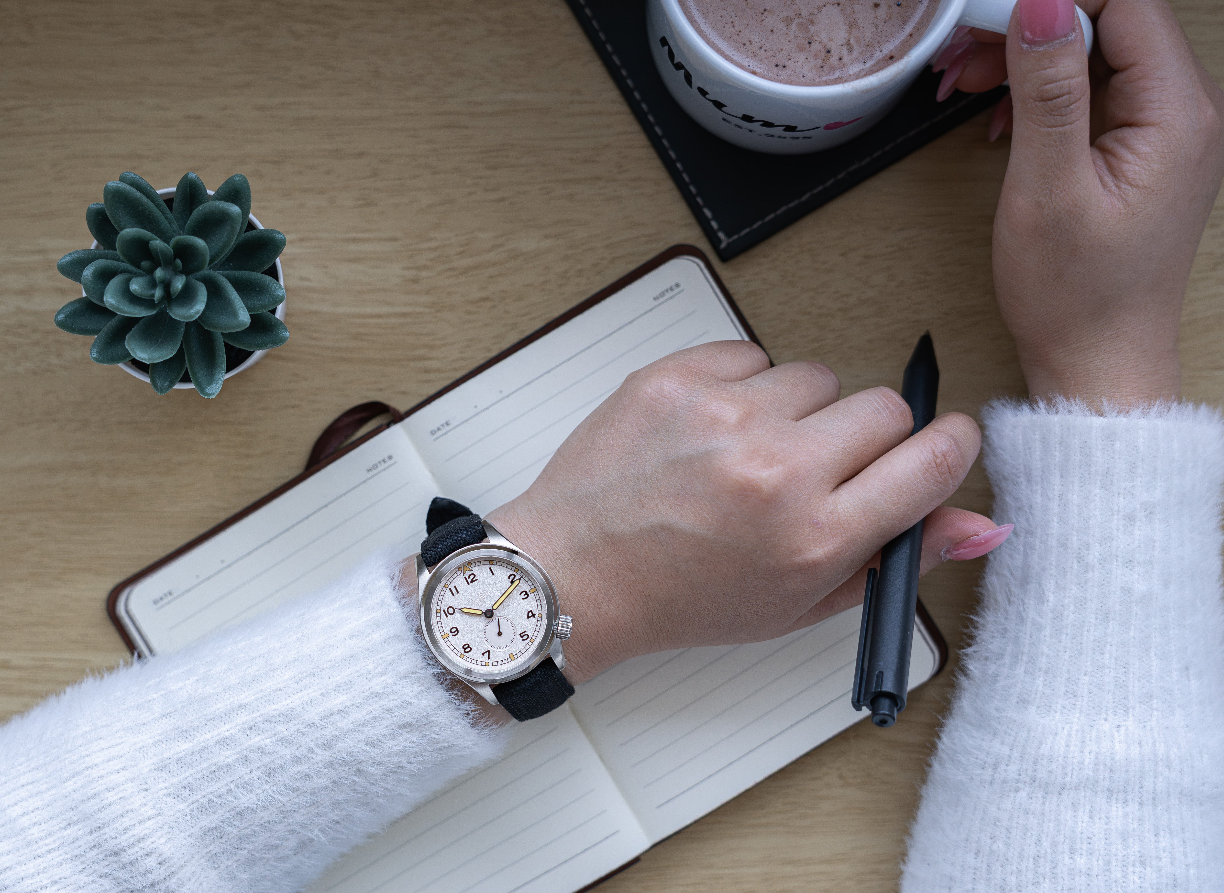 vario 1945 D12 Field Watch