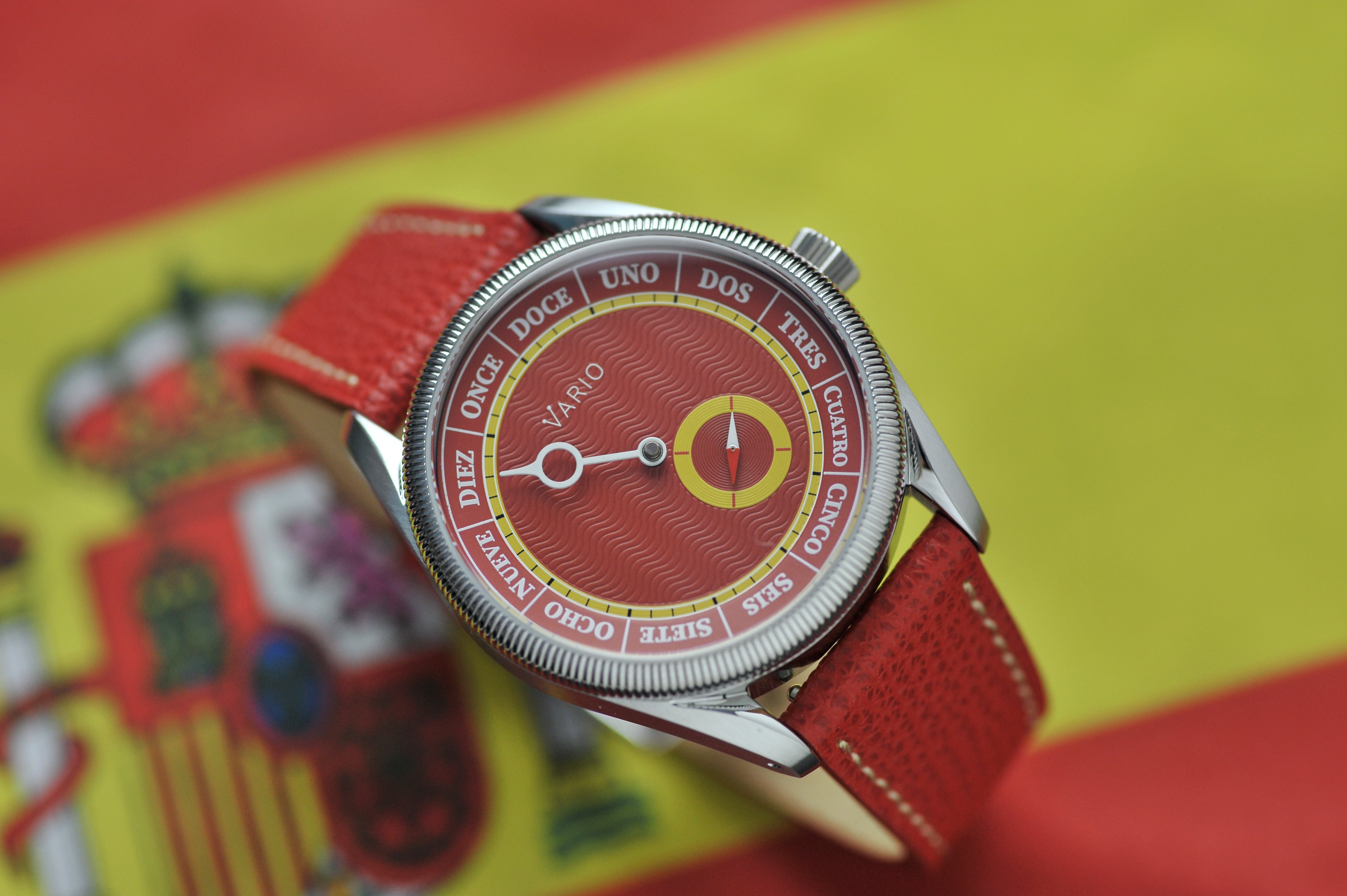 Vario NAVI Voyage Single Hand Watch 