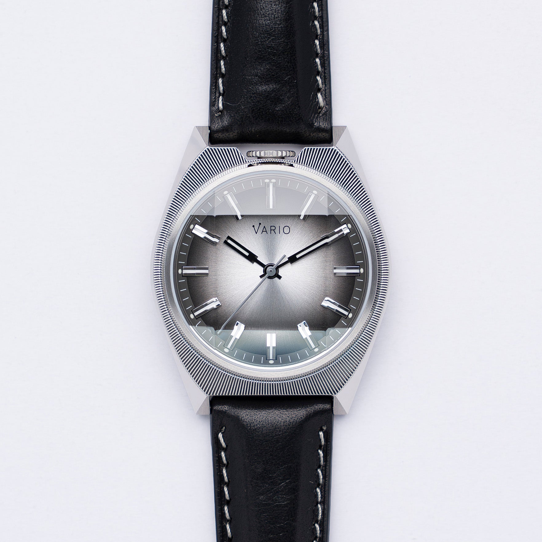 Vario Futurist faceted crystal watch silver
