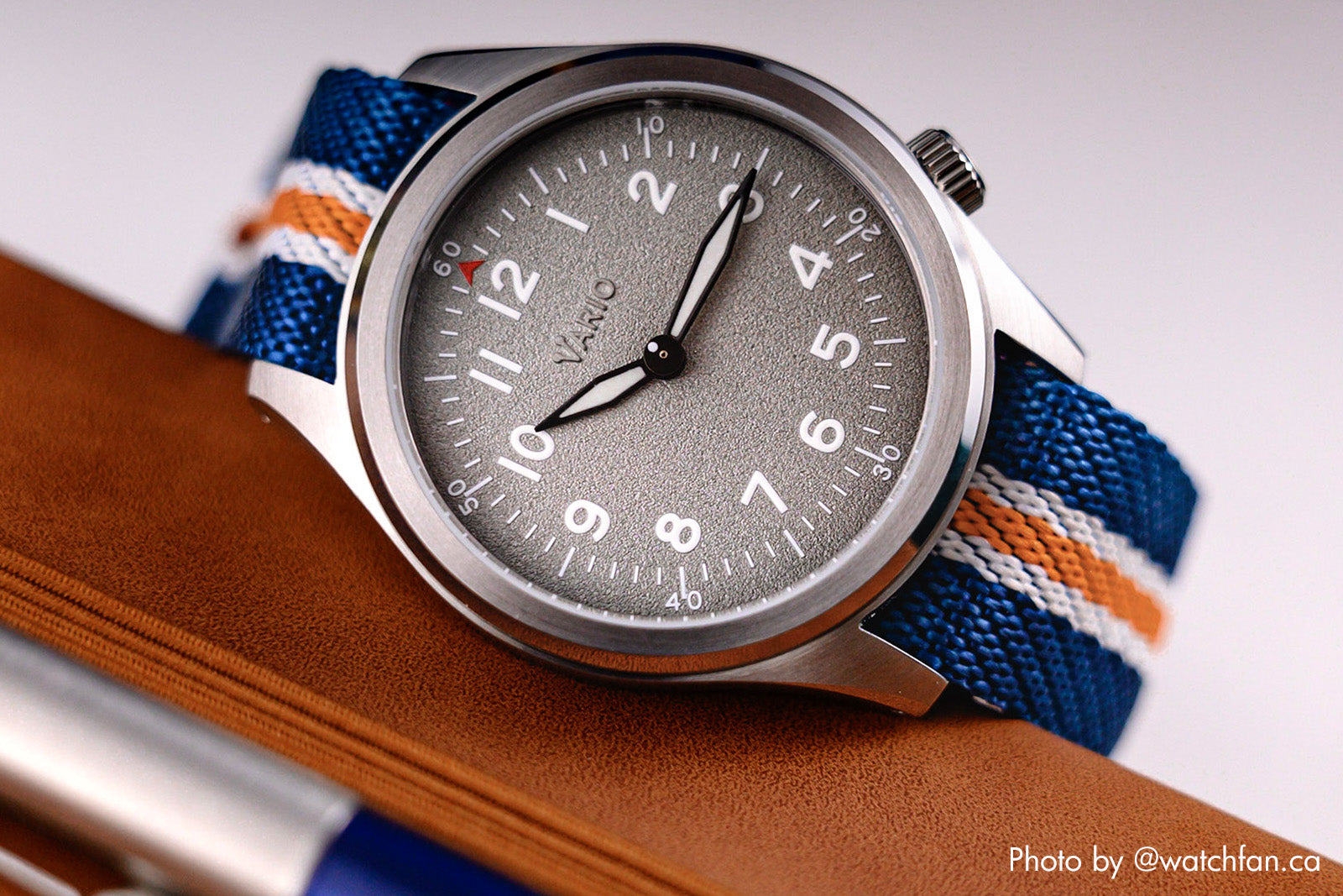 vario solar quartz on twill strap