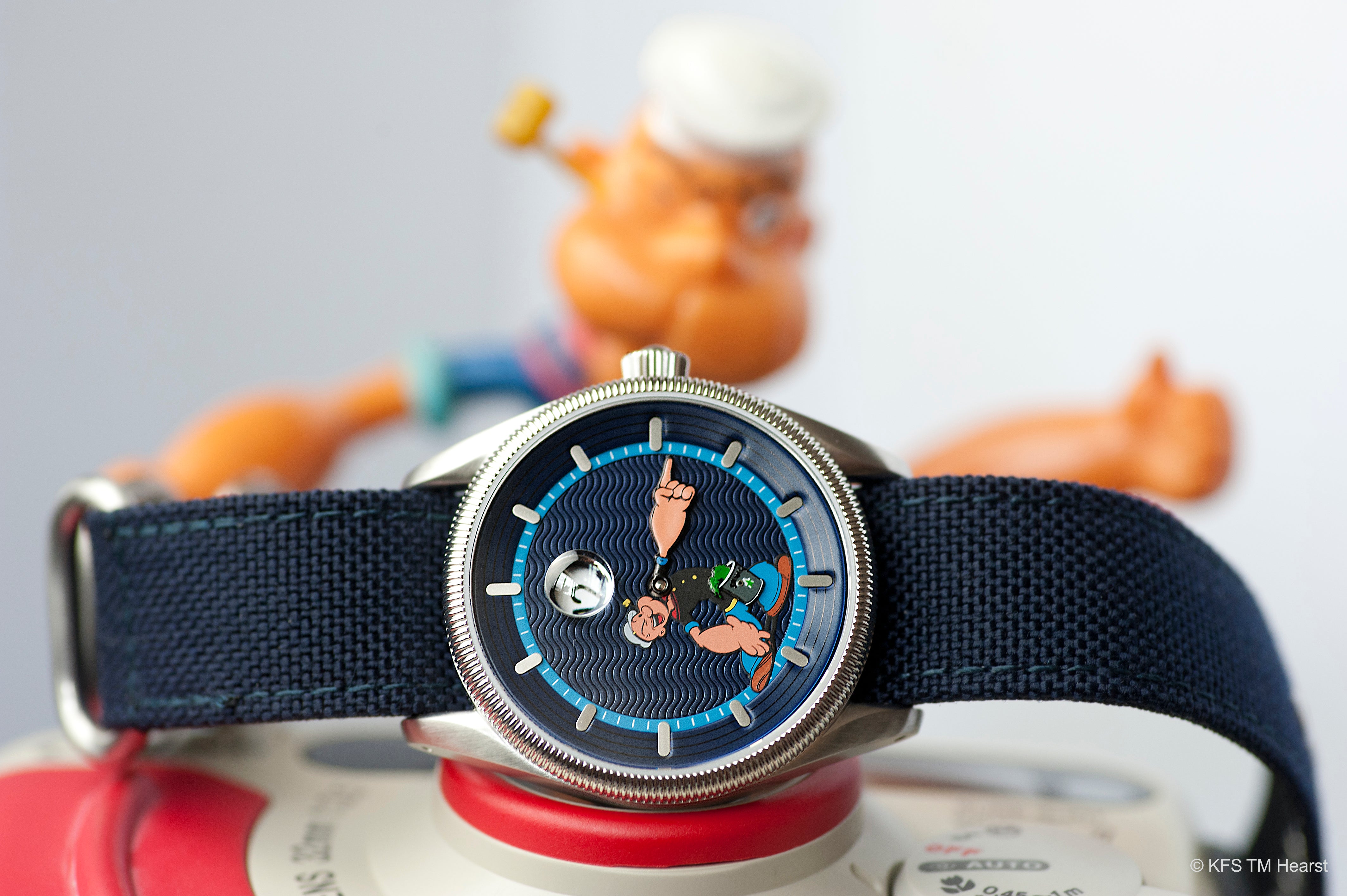 Vario Navi x Popeye Jump Hour Watch