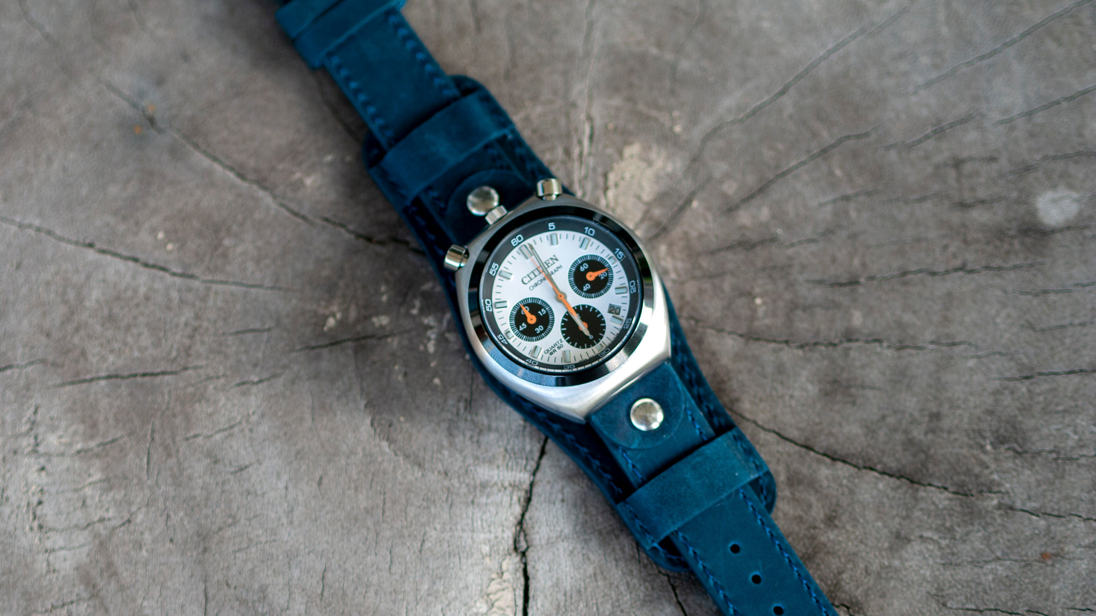 citizen bullhead with bund strap